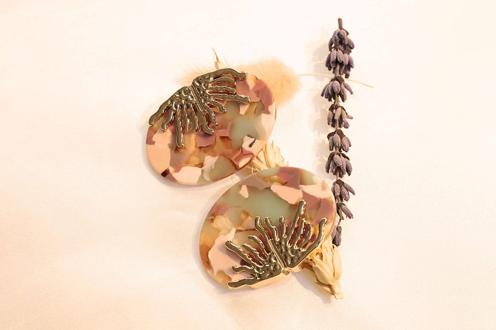 Coral Earrings with a dreamy seashell finish and delicate gold details, perfect for adding a beachy, elegant vibe to any look.