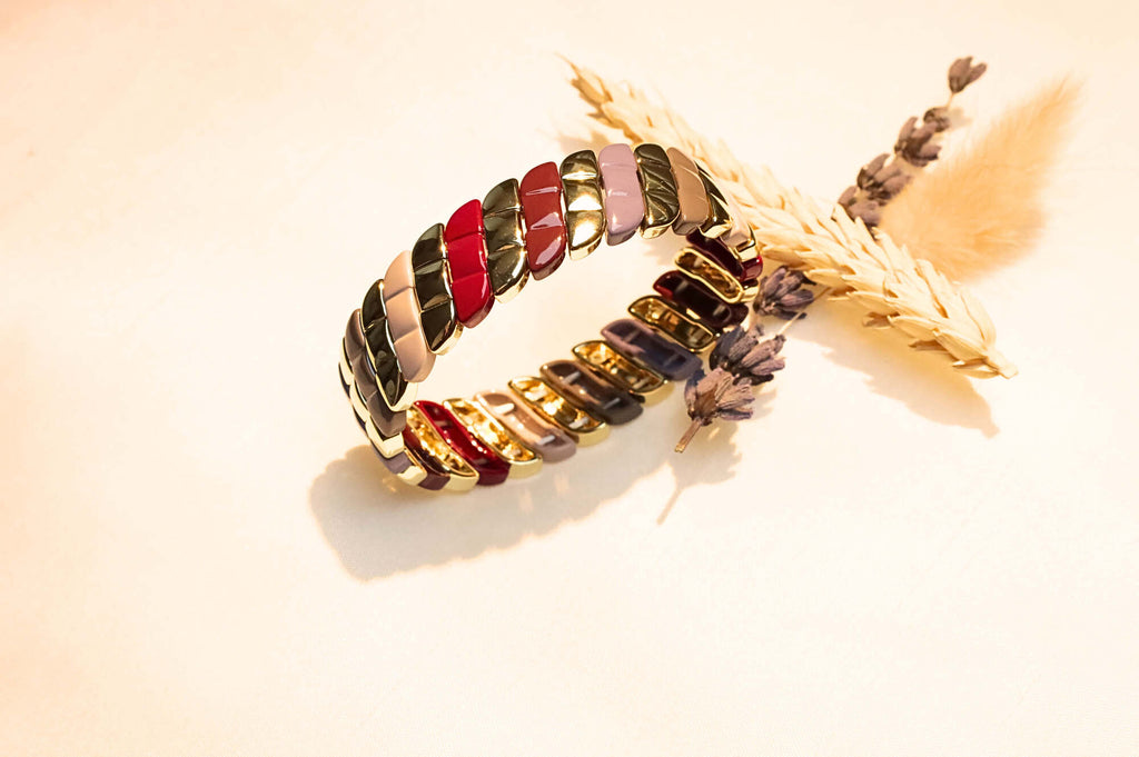 Gold Boho Mosaic Bracelet–A chic statement piece featuring multicolor enamel links and gold accents, perfect for any outfit.