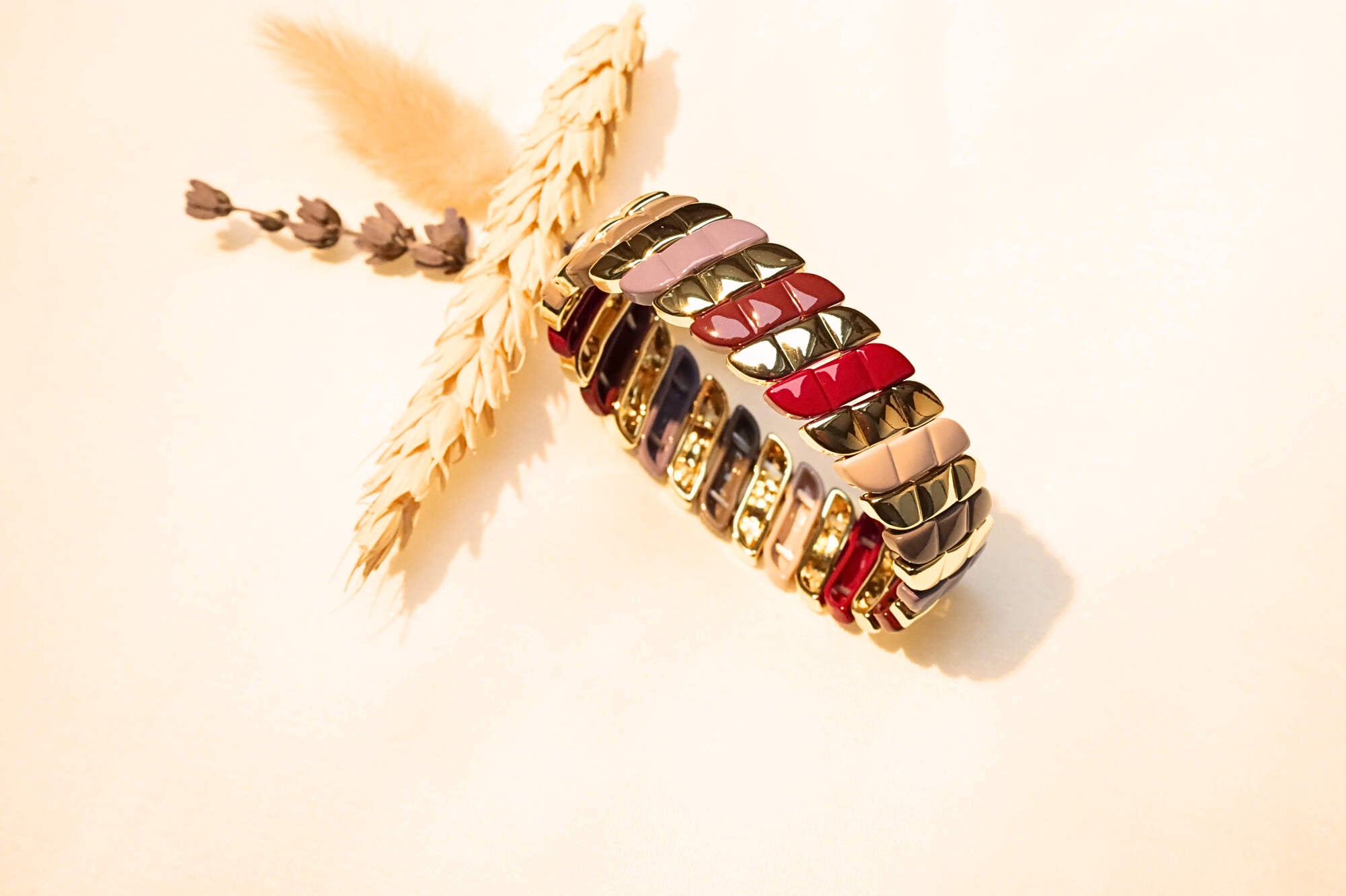 Gold Boho Mosaic Bracelet – A close-up showcasing vibrant hues and shimmering gold details for a bold yet elegant accessory.