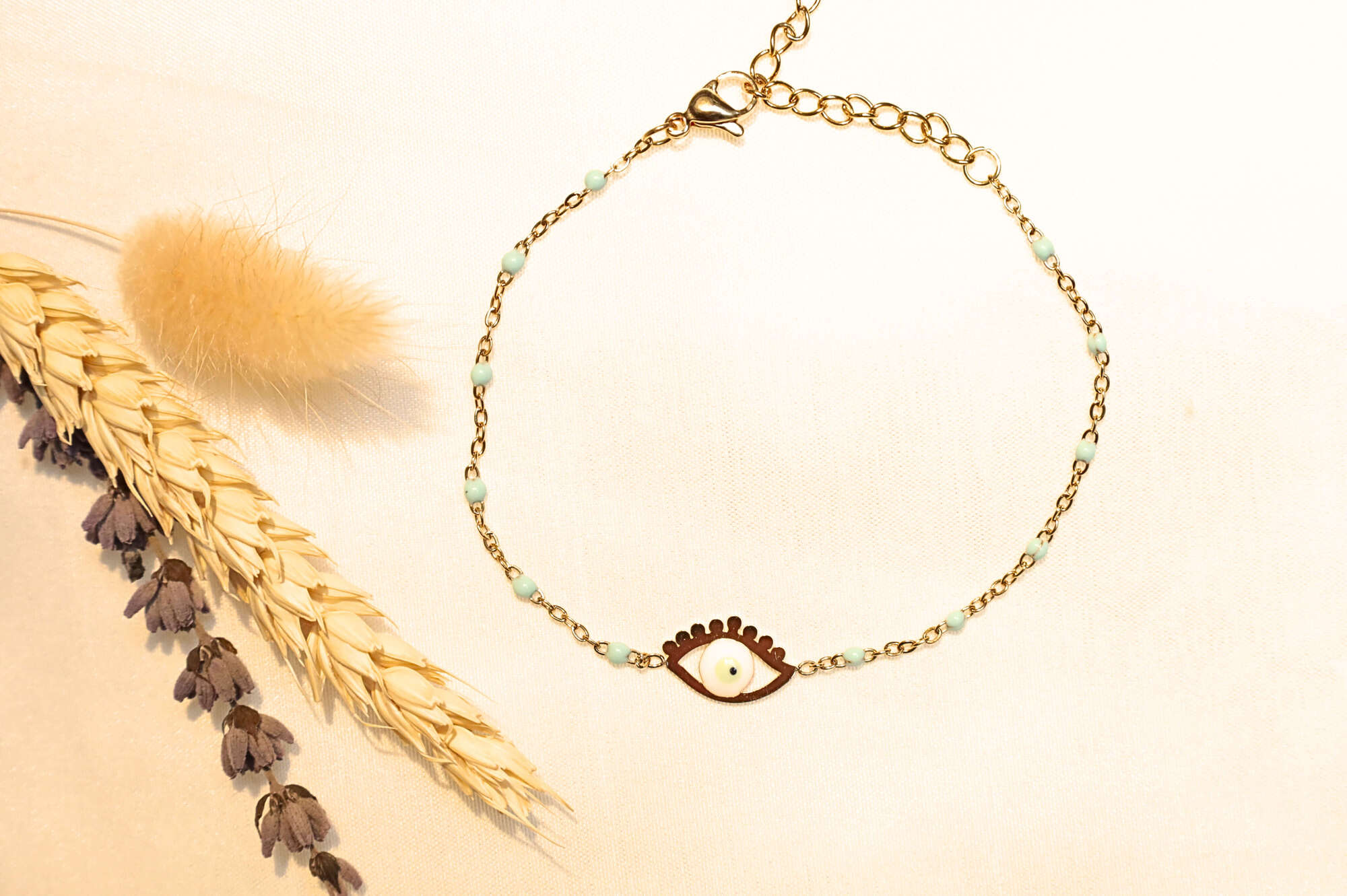 Gold-plated beaded evil eye bracelet – elegant, stylish, and protective accessory.