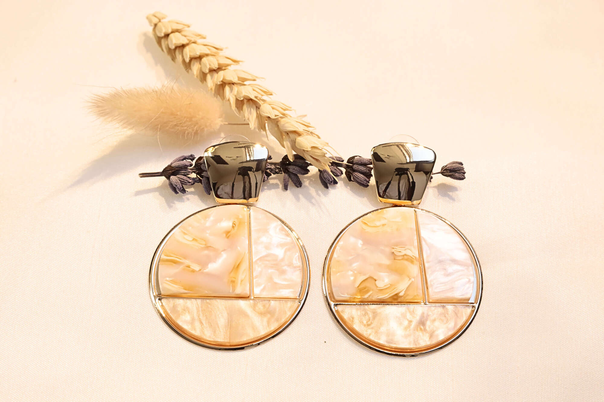 Make a statement with our Luxe Mosaic Earrings—sophisticated, bold, and effortlessly elegant.