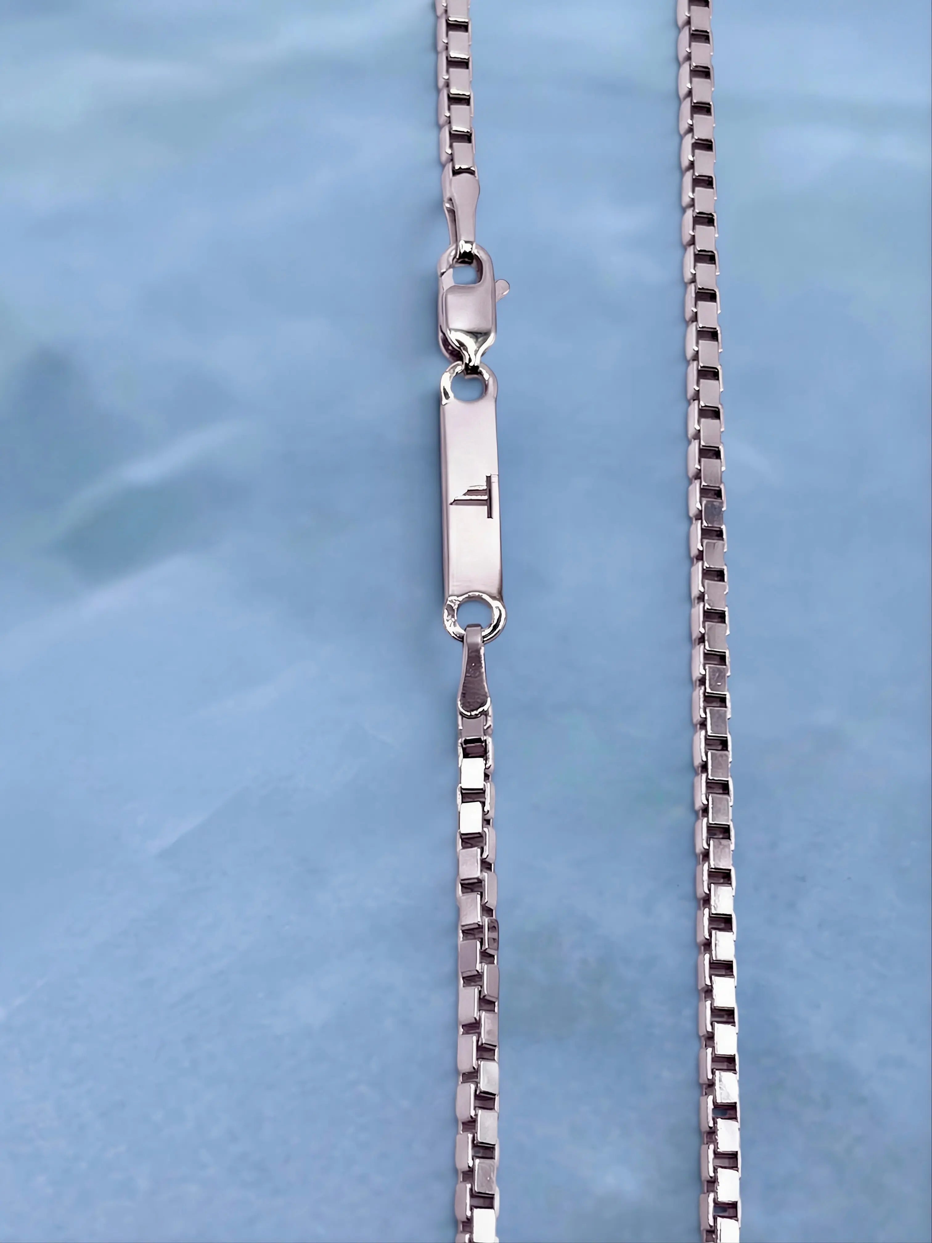 Box Necklace